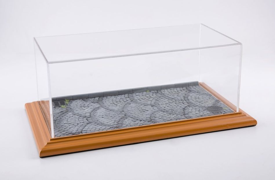 Diorama Based Display Case. Model 'Stone Street' (118, 124) John